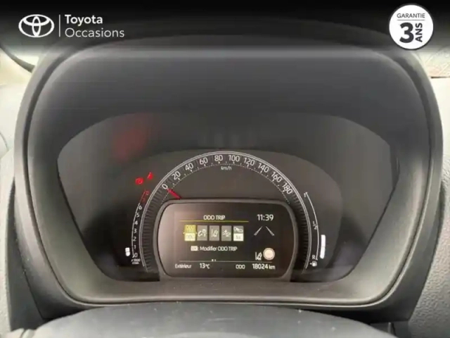 Toyota Aygo X 1.0 vvt-i 72ch dynamic — photo 6