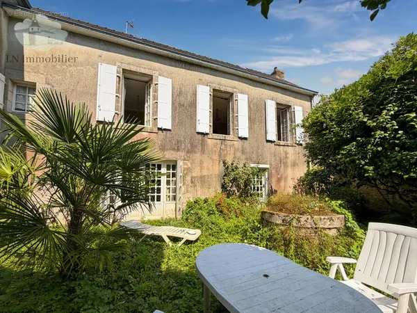 Maison bourgeoise de 1890 à rénover - 161 m2 - bannalec