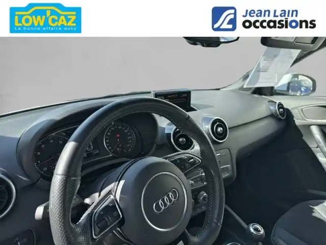 Audi A1 sportback 1.4 tfsi 125 bvm6 — photo 11
