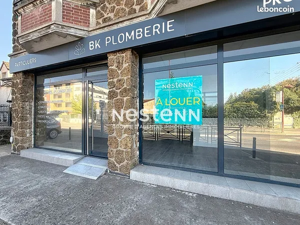 Boutique 70 m² GONESSE