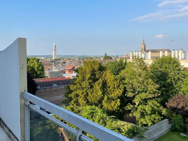 Appartement 5 pièces 151 m²