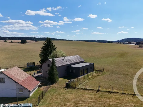 Maison 5 pièces 184 m²