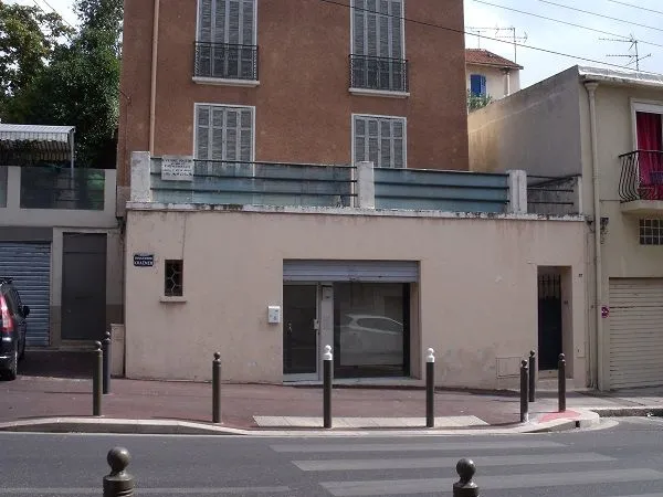 Maison 14e St Gabriel (2 appart +1 localcommer)