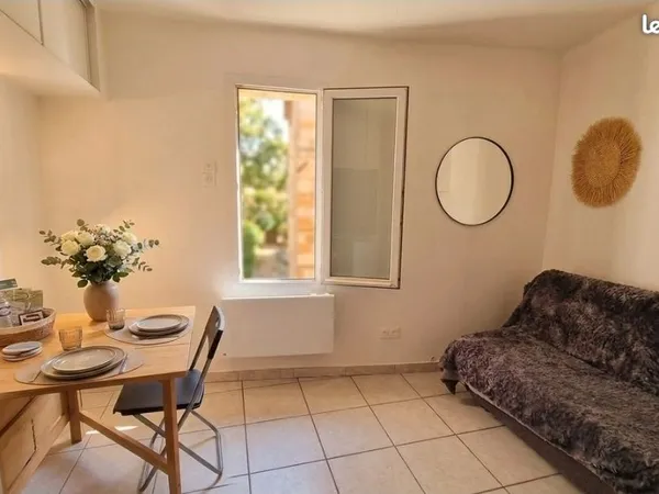 Studio Montpellier plein centre - Idéal étudiant - Moyen terme accepté