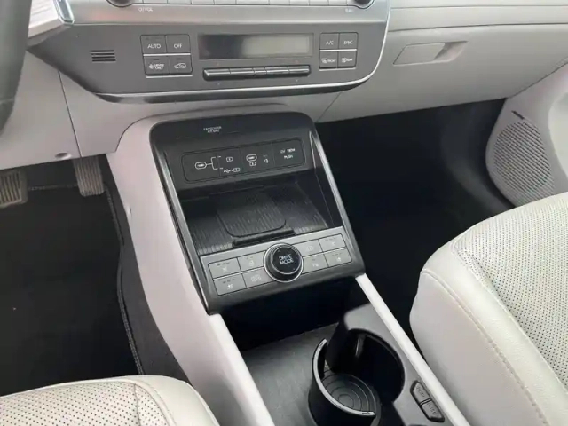 Hyundai Kona hybrid 141 — photo 11