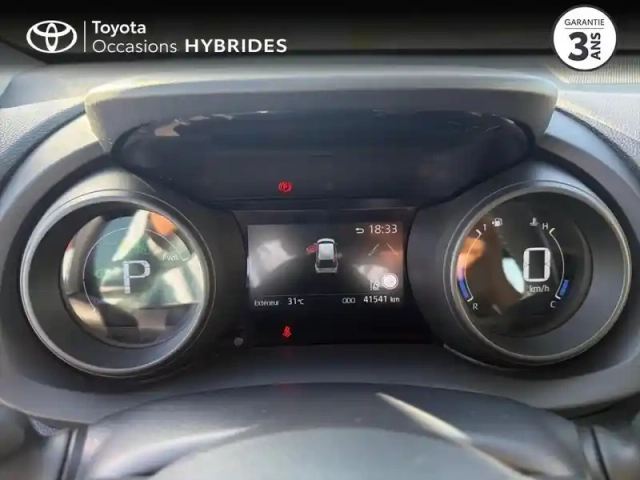 Toyota Yaris cross 116h dynamic mc24 — photo 14