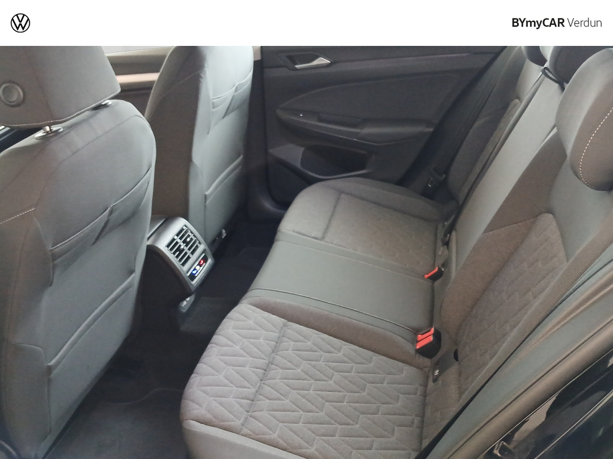 Volkswagen Golf 1.5 TSI EVO2 116 BVM6 — photo 16
