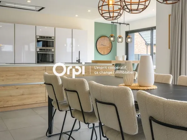 Maison 5 pièces 170 m²