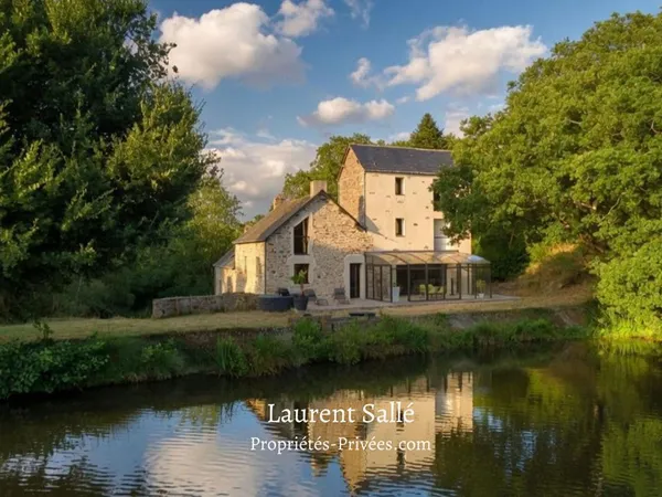 MOULIN A EAU du XVIIIe et XIXe siècle - Possibilité de gîtes