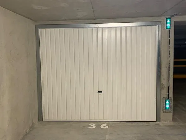 Garage (Box fermé)