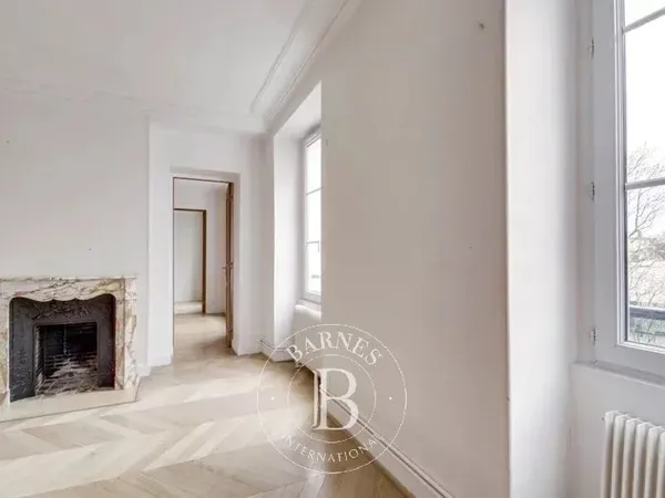 Le service location de la Maison BARNES vous présente ce bien :