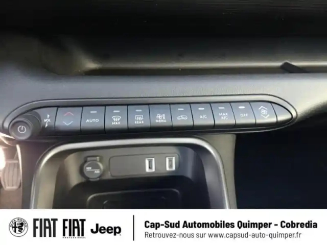 Jeep Avenger 1.2 turbo t3 100ch altitude — photo 15