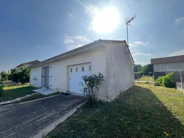Achat : Maison Saint-Aigulin (17360)