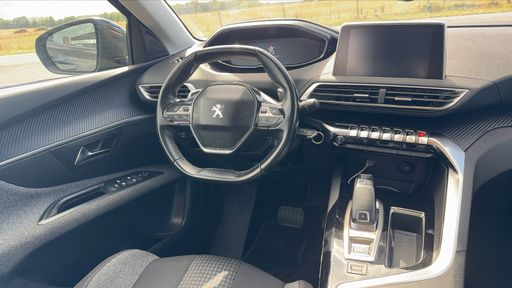 Peugeot 3008 1.5 BlueHDi 130 EAT8 - Active Business – 2018 – 146253 km – Diesel – Boîte Automatique — photo 13