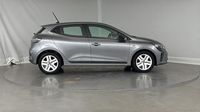 Renault Clio 1.0 TCe 90ch Evolution - 25 — photo 4