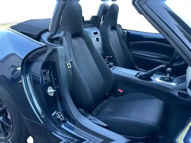 Mazda Mx-5 1.5 skyactiv-g 132ch prime-line 2023 — photo 13