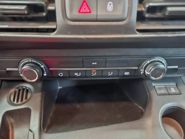 Peugeot Partner fourgon standard 650 kg bluehdi 100 s&amp;s bvm5 — photo 21