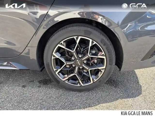Kia Ceed pro 1.5 t-gdi 160ch gt line dct7 — photo 4