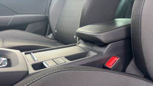 Skoda Octavia 1.5 eTSI 150 DSG7 - Business – 2023 – 156283 km – Hybride essence – Boîte Automatique — photo 18