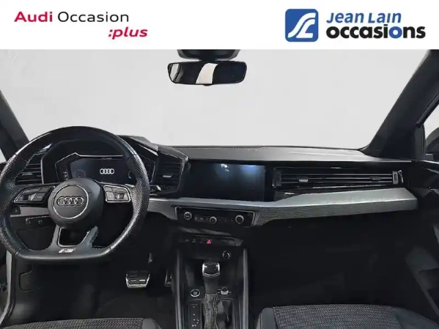 Audi A1 sportback 30 tfsi 110 ch s tronic 7 — photo 18