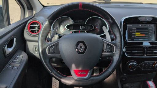 Renault Clio RS 1.6 Turbo 220 EDC6 - Trophy – 2018 – 40804 km – Essence – Boîte Automatique — photo 26