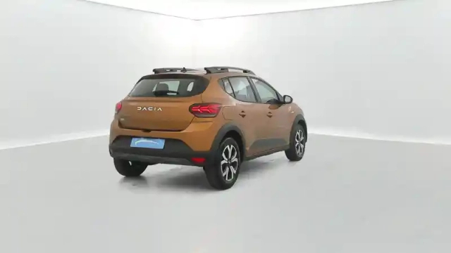 Dacia Sandero eco-g 100 — photo 14
