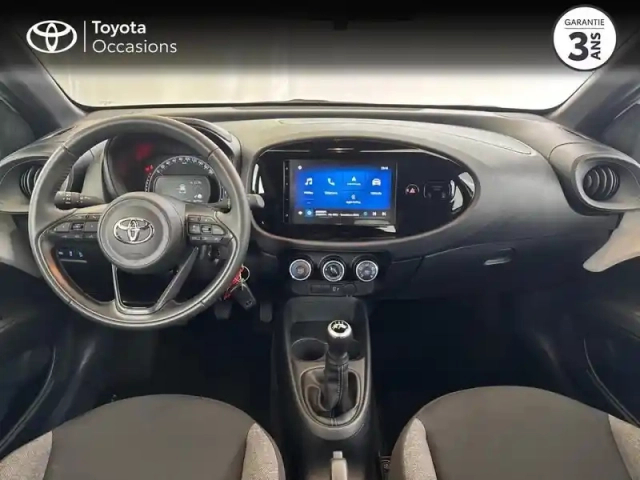 Toyota Aygo X 1.0 vvt-i 72ch dynamic my24 — photo 10