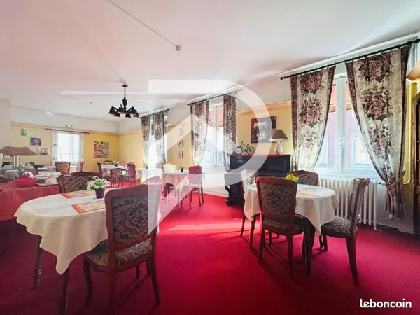 Immeuble 12 pièces 340 m²