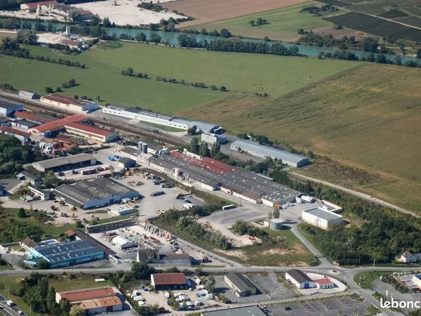 🗺️🚚🚜🚌🍇 Location de terrains divisibles pour stockage, activités et hivernage