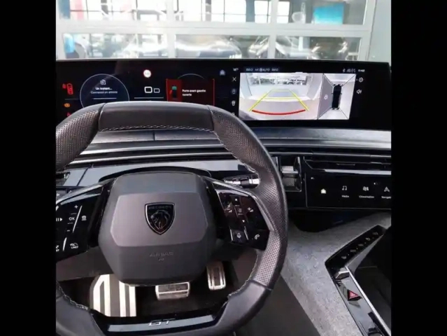 Peugeot 3008 hybrid 136 e-dcs6 gt 5p — photo 39