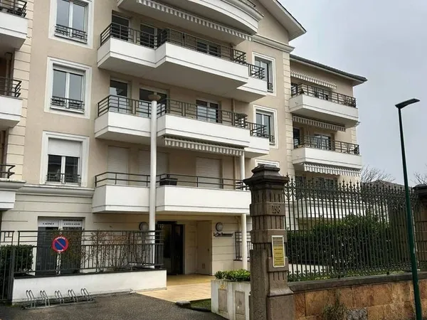 Appartement 4 pièces 100 m²