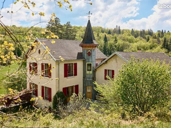 Chalet 13 pièces 346 m²