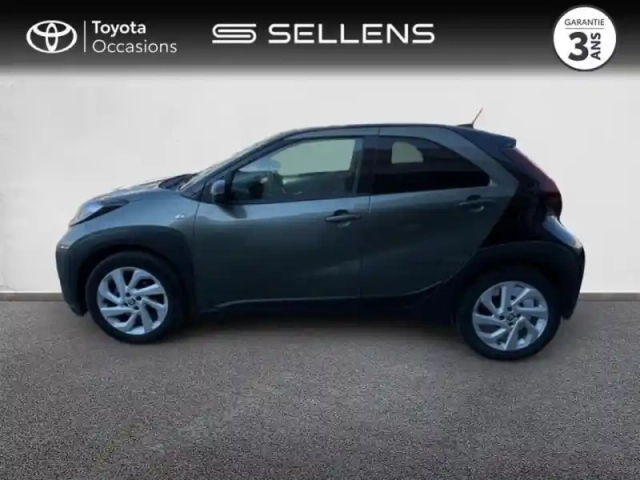 Toyota Aygo x 1.0 vvt-i 72ch design — photo 3