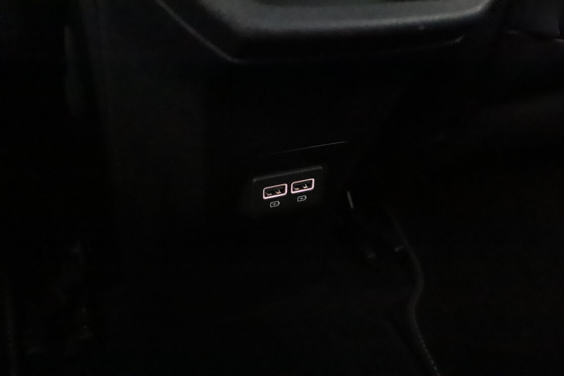 Peugeot 3008 1.5 Blue-HDi GT EAT8 — photo 13