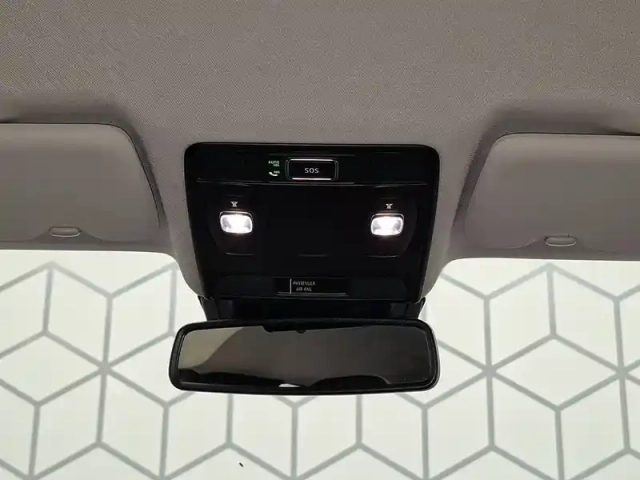 Renault Captur tce 140 - 21 — photo 39