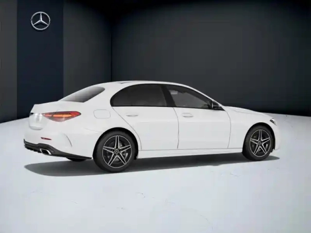 Mercedes Classe C 200 berline amg line — photo 19