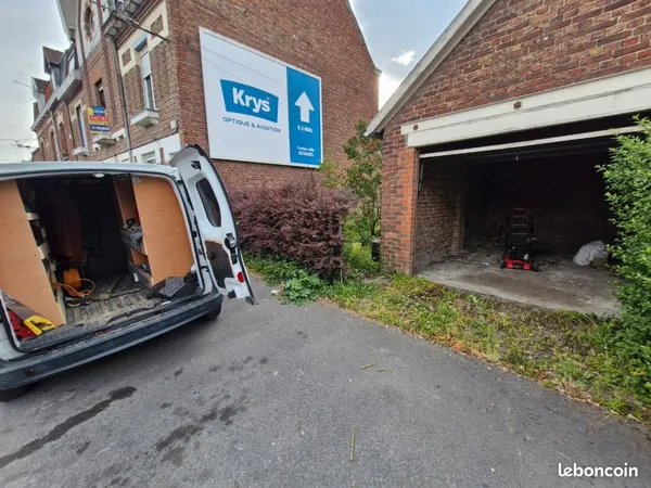 Vend terrain constructible