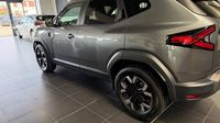 Dacia Duster 1.6 hybrid 140ch Extreme — photo 7