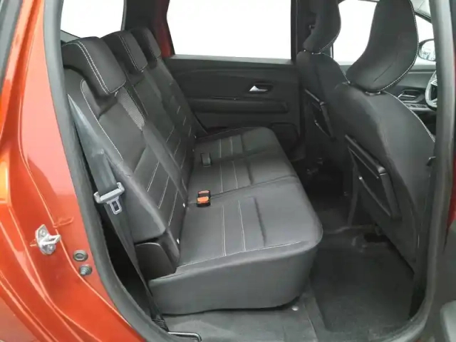 Dacia Jogger tce 110 7 places — photo 23