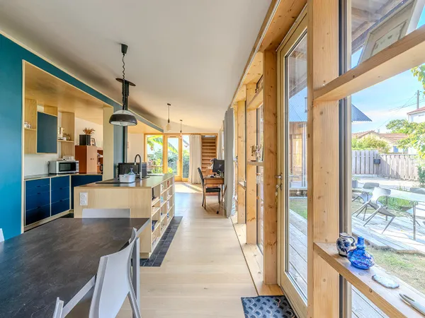 Une architecture singuliere ouverte sur l'exterieur au Cormier