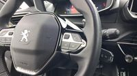 Peugeot 2008 SUV 2008 Allure Pack PureTech 130 S S EAT8 — photo 19