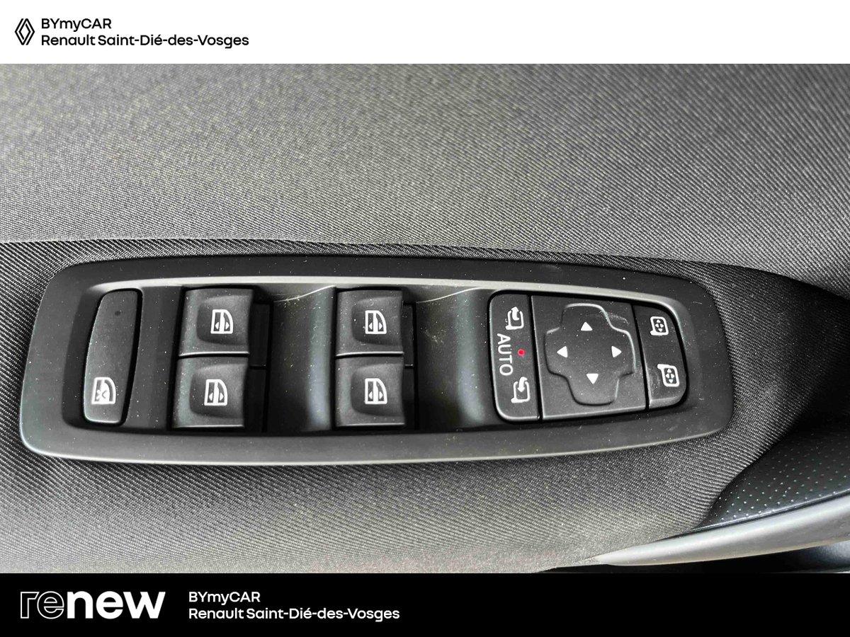 Renault Mégane IV Berline Blue dCi 115 EDC - 21N — photo 23