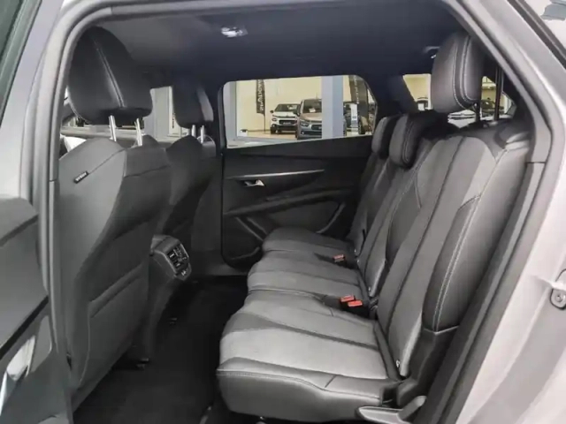 Peugeot 5008 puretech 130ch s&amp;s eat8 allure pack — photo 23