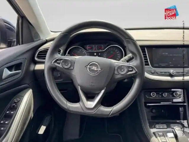 Opel Grandland X hybrid 225ch elite 10cv — photo 12