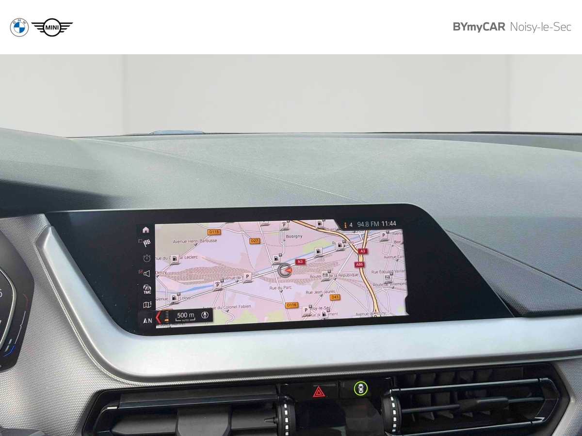 BMW 118i 140 ch DKG7 — photo 16
