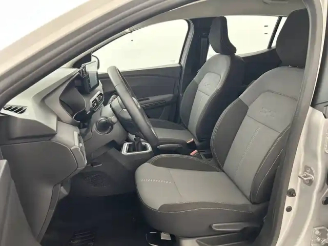 Dacia Sandero eco-g 100 — photo 18