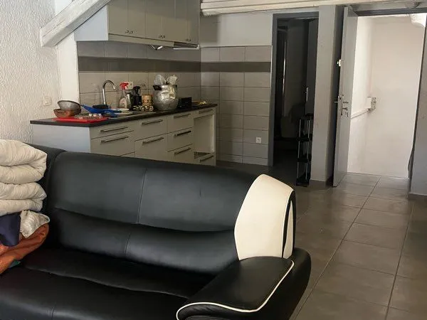 Particulier,loue un 40m2 climatisé