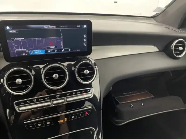 Mercedes Glc coupé 300 e 9g-tronic 4matic — photo 43