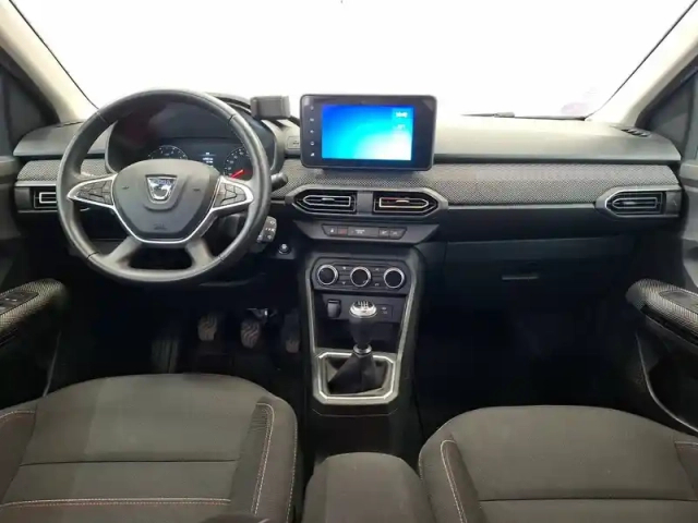 Dacia Jogger tce 110 5 places — photo 11