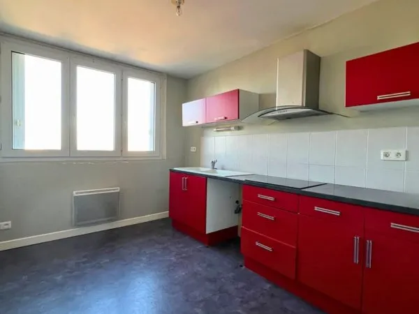CHATELLERAULT / appartement T3